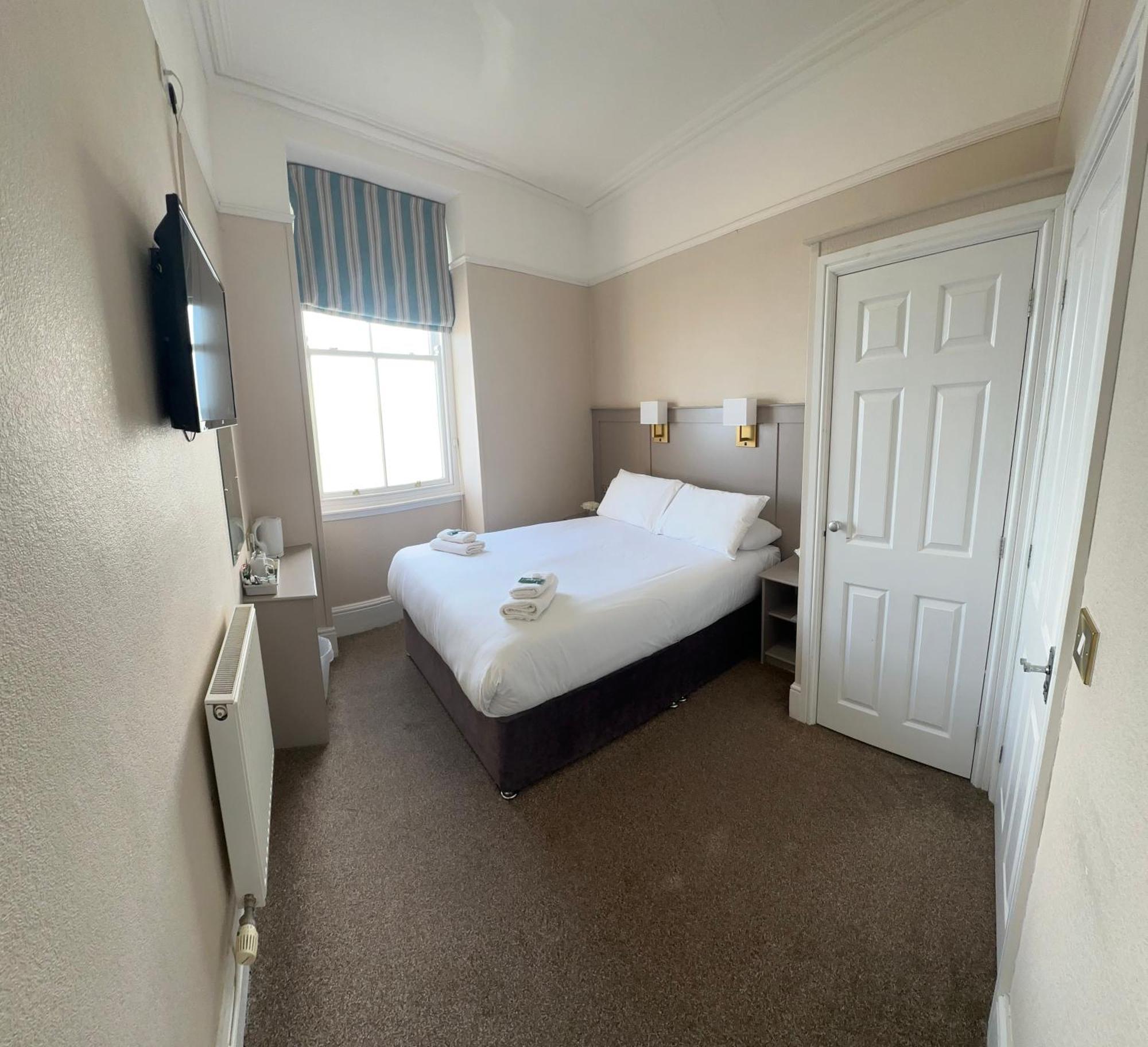 Clarence House Hotel Tenby Zewnętrze zdjęcie
