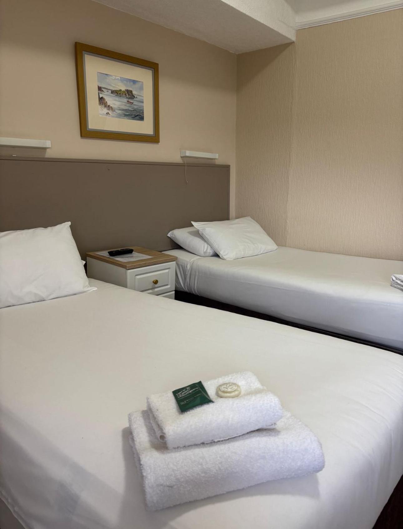 Clarence House Hotel Tenby Zewnętrze zdjęcie